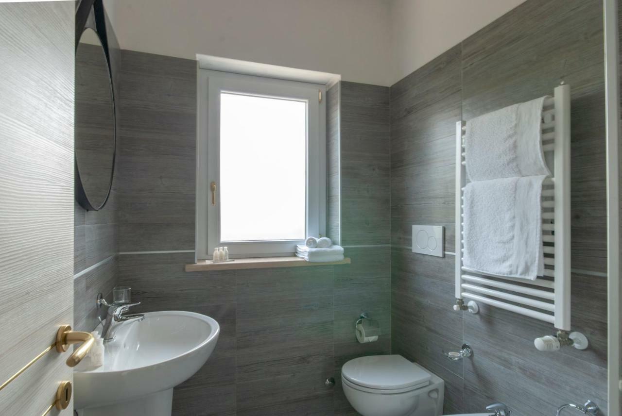 Nouvelle Maison Rome Luxury Palace Рим Екстериор снимка